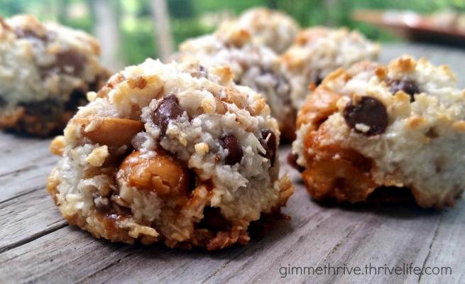 "Gimme Thrive" 7-Layer Bar Macaroons