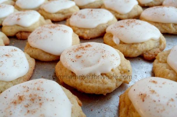 "Gimme Thrive" Eggnog Cookies