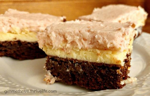 "Gimme Thrive" Neapolitan Cheesecake Bars