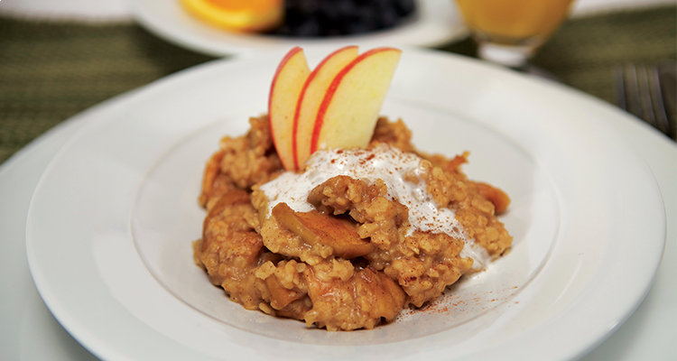 Apple Spiced Breakfast Oatmeal