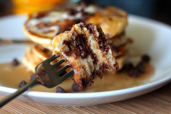 Banana Brownberry 10 Grain Pancakes & Homemade Syrup (Kind of)