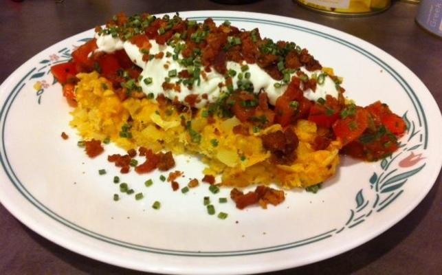 Loaded Buffalo Chicken Potato Bake