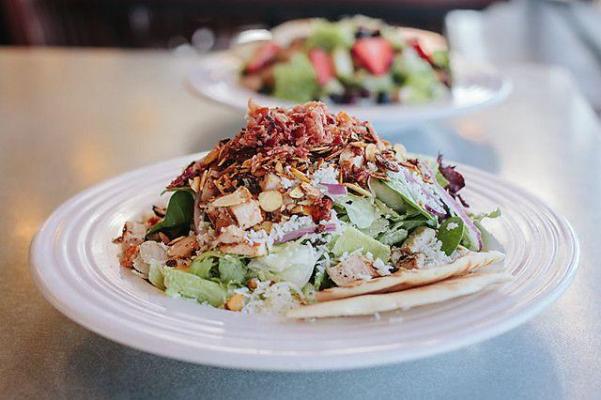 Raspberry Spinach Salad