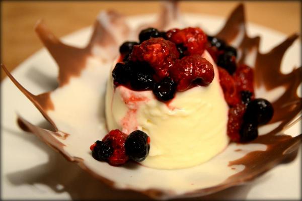 Russian Cream and Berries