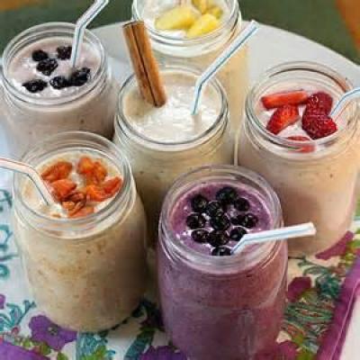 THRIVE Fruit Oat Smoothie