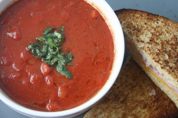 Tomato Basil Soup