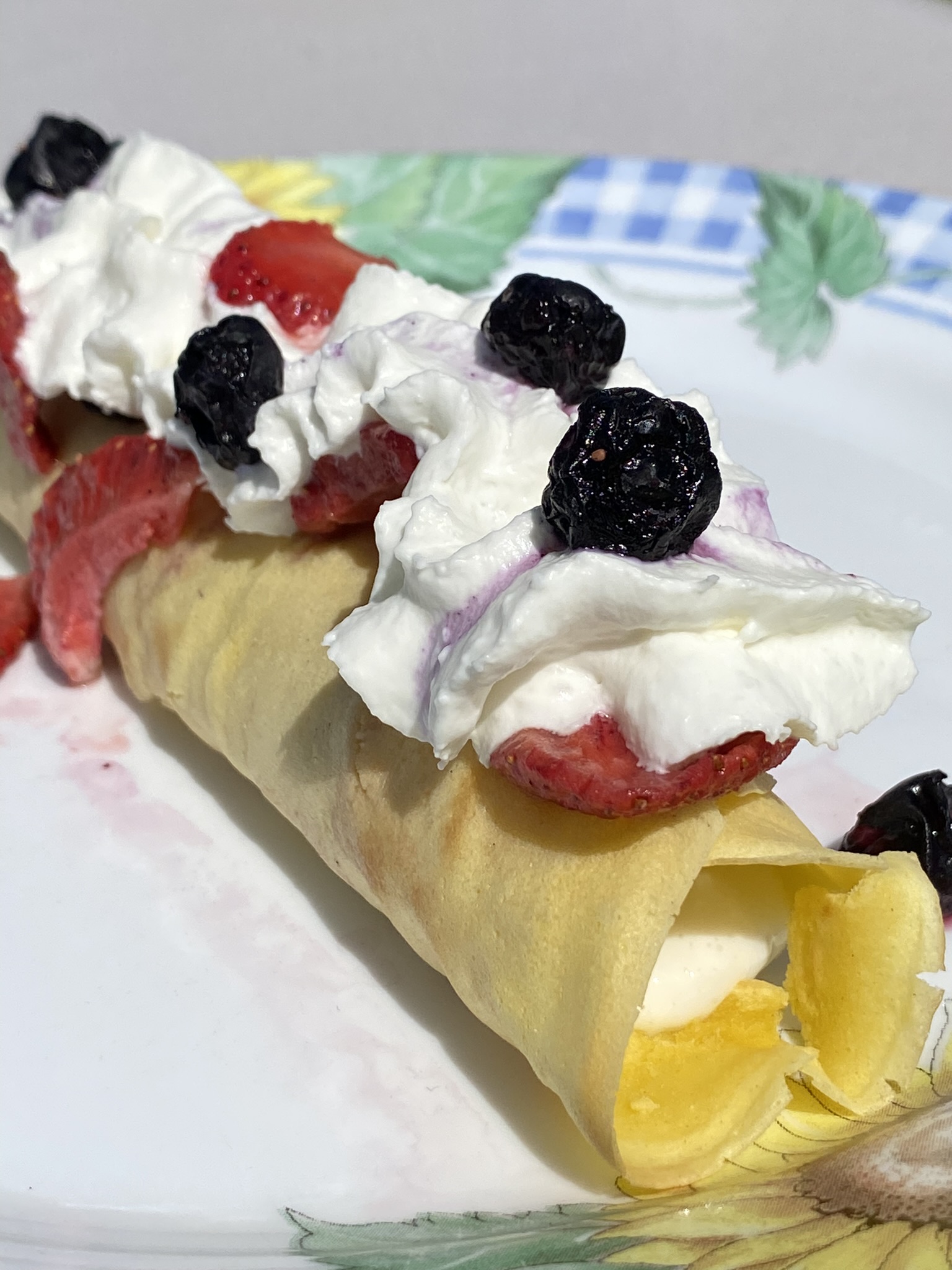 Sweet Crepes with Cream Cheese Filling