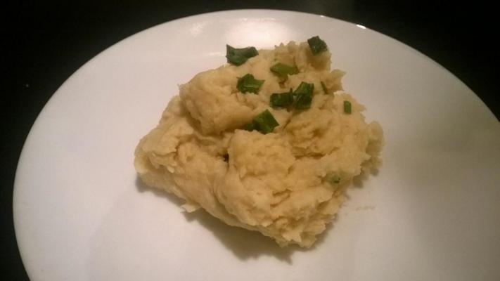 Garlic Cauliflower Mashed Potatoes