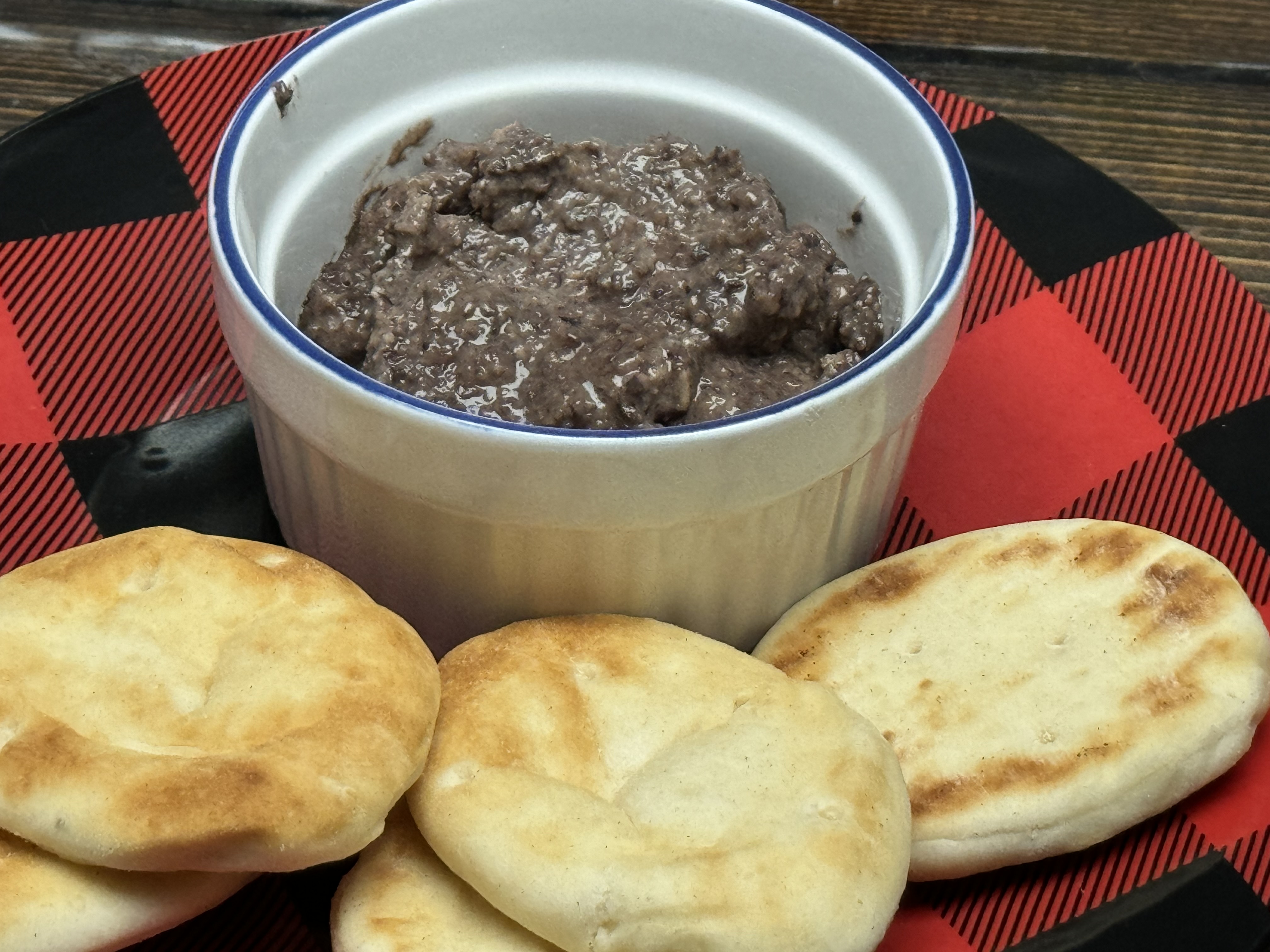 Black Bean Hummus