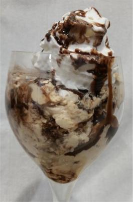Peanut Butter Cheesecake Brownie Parfaits